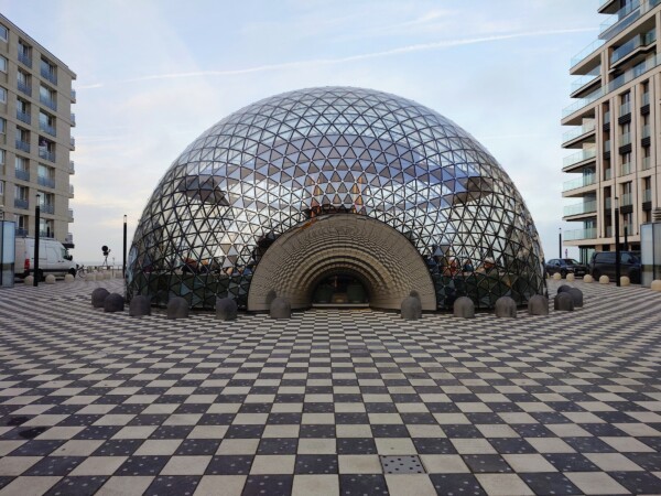 © VLife Blog vlife.blog Belgien The Sphere im Herzen von Knokke-Heist.