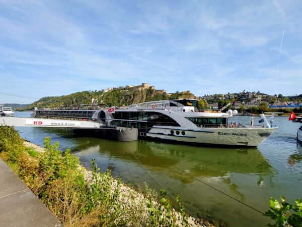 © VLife Blog vlife.blog Die MS Edelweiss hat in Koblenz angelegt.