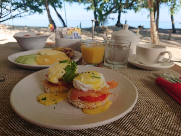 © VLife Blog vlife.blog – Frühstück mit Aussicht im Hauptrestaurant Vasco’s im Hotel Story Seychelles.