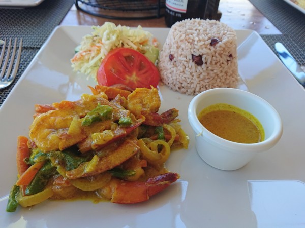© VLife Blog vlife.blog – Typisch für die jamaikanische Küche sind Curry-Gerichte.